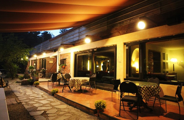 힐록레스토랑 내부